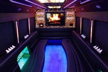 Party Buses Middleburg Heights